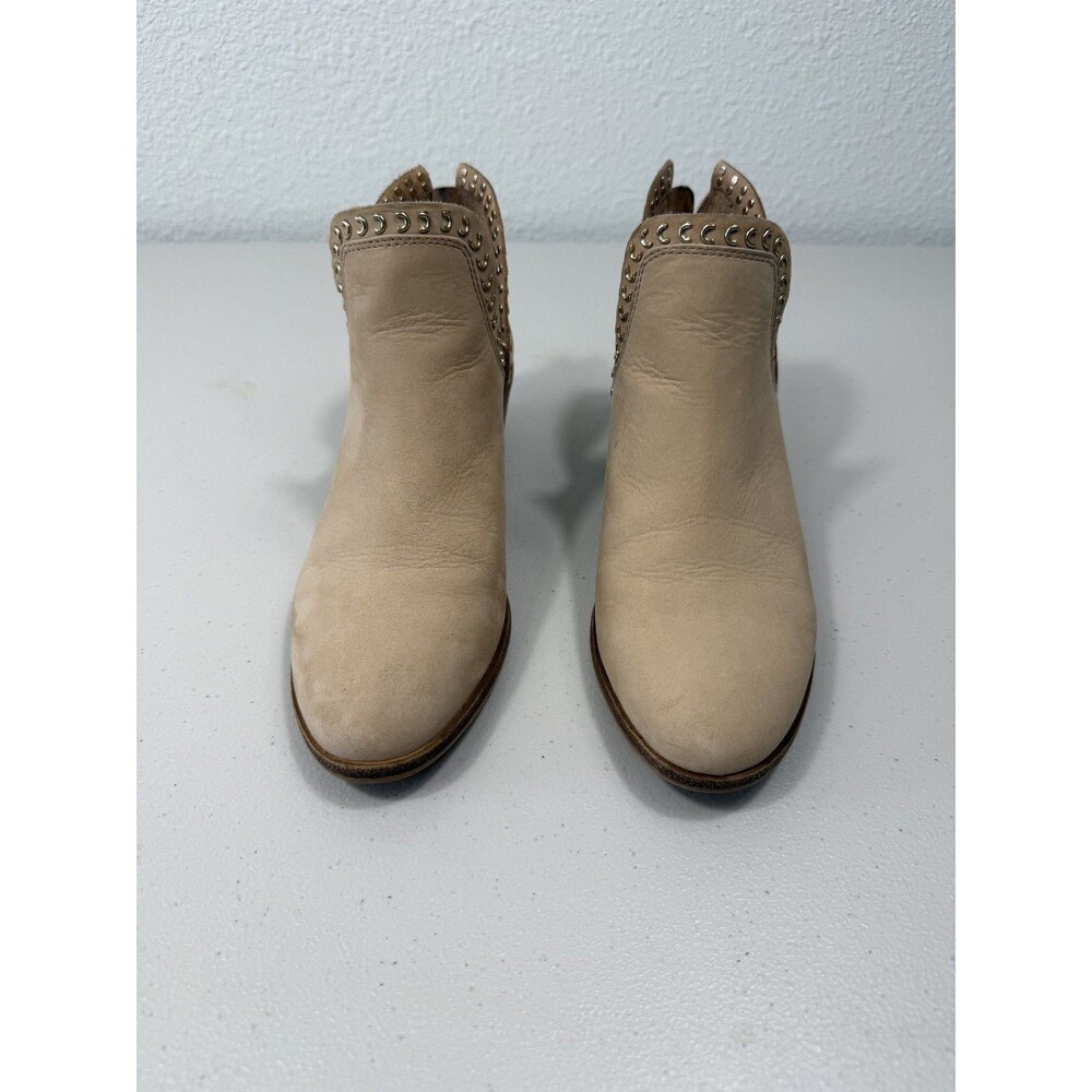Vince Camuto Prafinta Tan Leather Ankle Booties Women's 7M Western Studded
